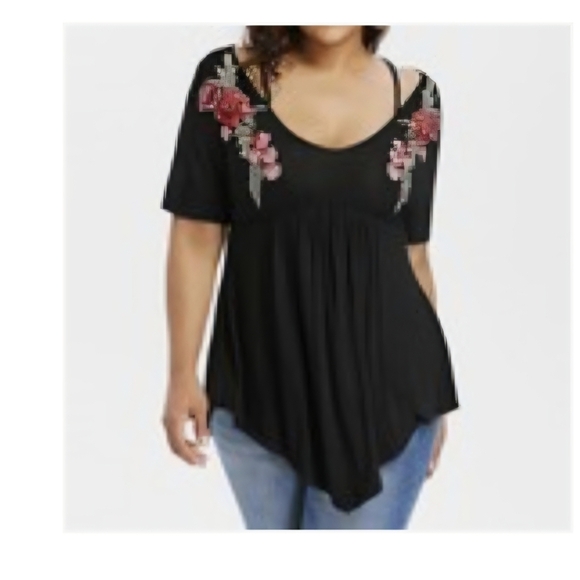 Tops - NEW WOMENS TOP SHIRT SIZE 2XL